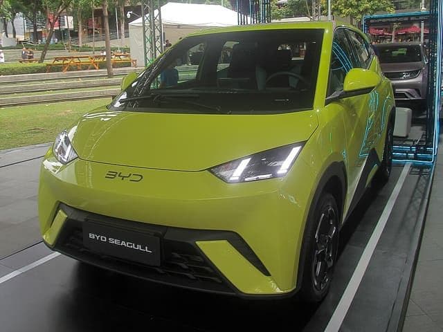 2025 BYD Seagull EV in Sprout Green