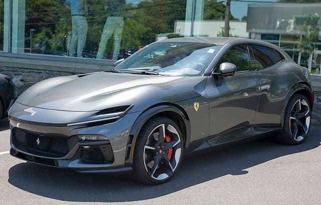 2024 Ferrari Purosangue in Grigio Titanio