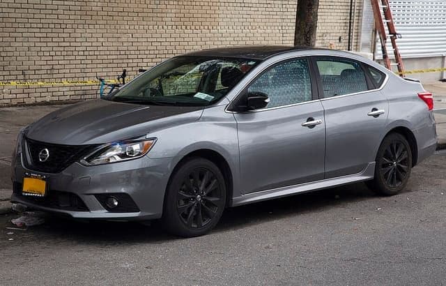 2018 Nissan Sentra SR Turbo Midnight in Gun Metallic