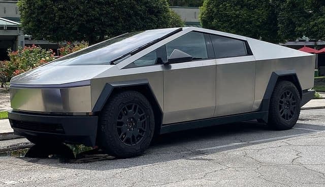 2024 Tesla Cybertruck