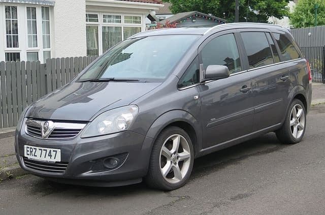 2011 Vauxhall Zafira in Technical Grey
